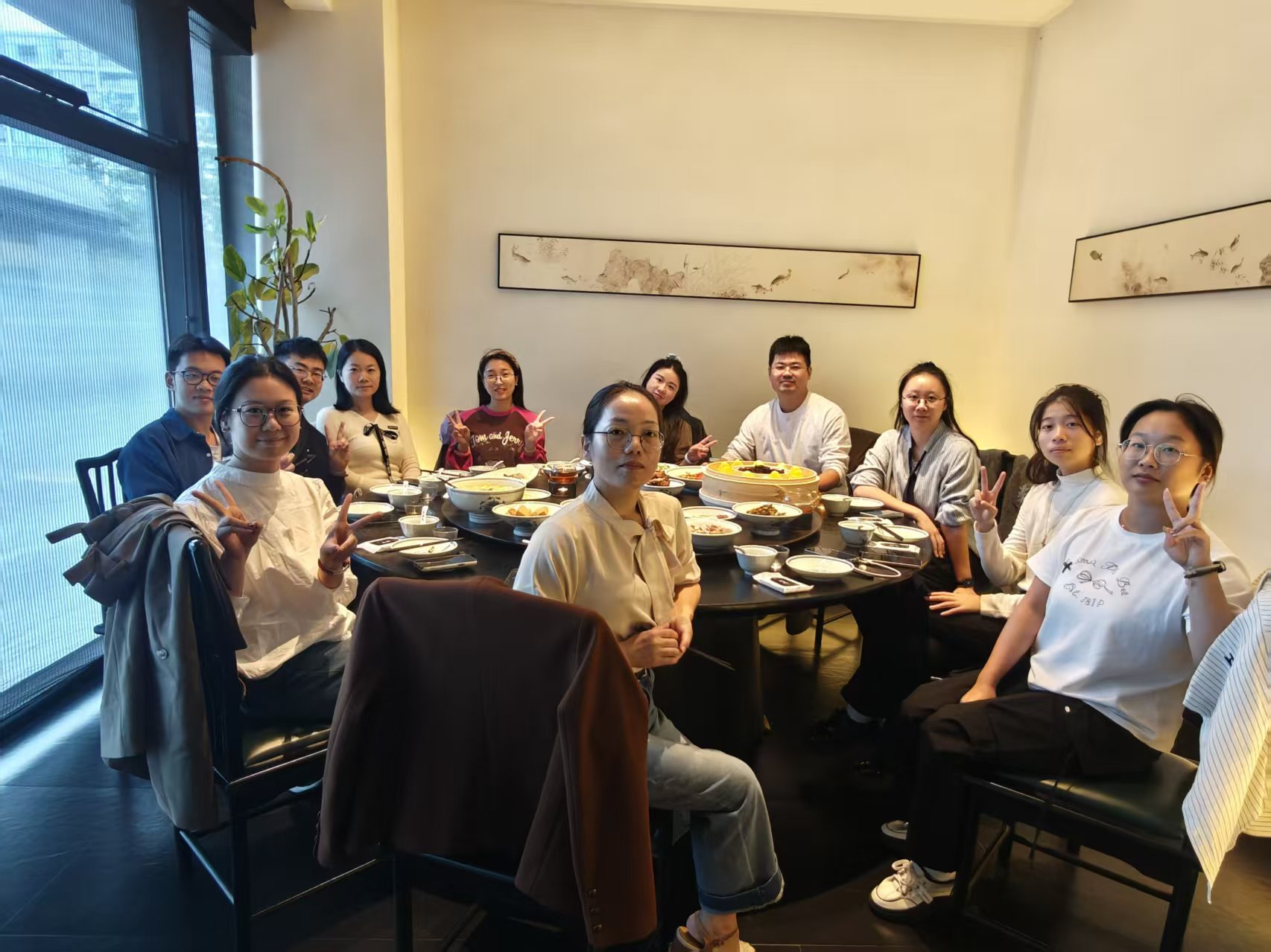 Skoncentruj się i wejdź na szczyt, śmiej się i rozmawiaj o przyjaźni - akcja integracyjna firmy North Peak zakończyła się sukcesem